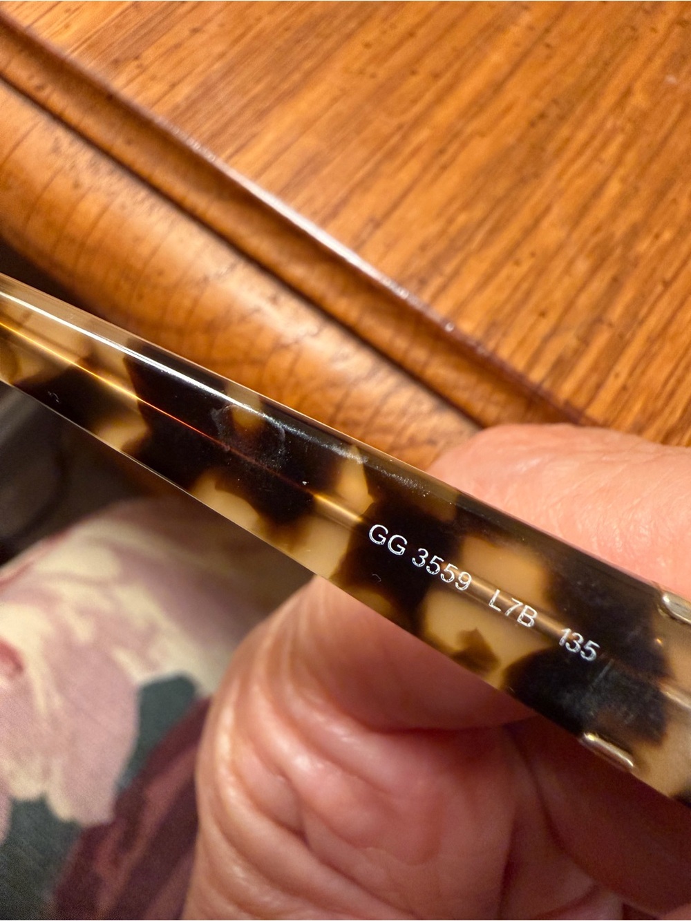 Gucci Women’s Brown Tortoiseshell Optical Glasses - Picture 7 of 7